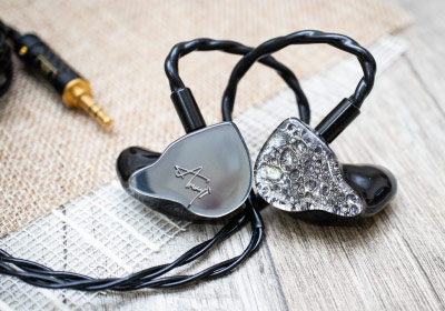 me2II客製IEM